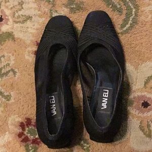 Vaneli black cute size 7M dressy shoes